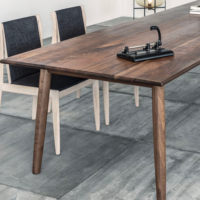 MCM-TABLE